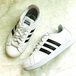 ADIDAS - CF Advantage Cloudfoam